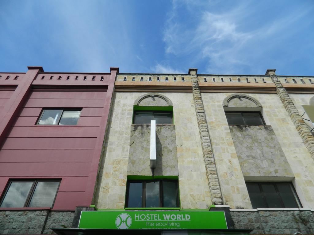 The Eco-Living Hostel Denpasar (Bali) Exterior photo
